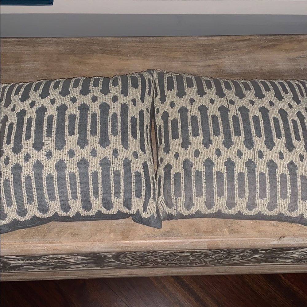 NWOT  DECORATIVE PILLOWS.